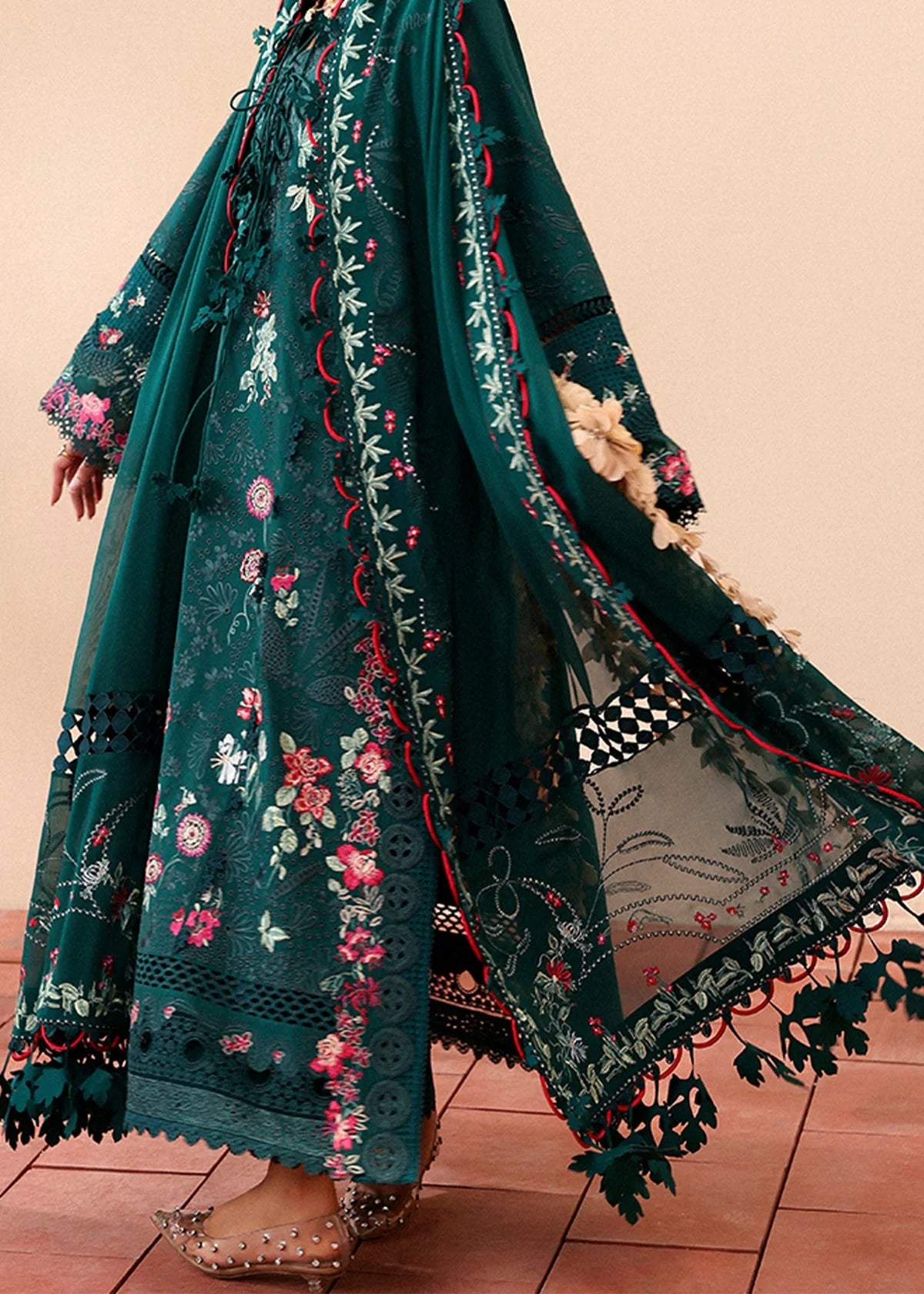 SUFFUSE-3PC LAWN EMBROIDERED SUIT-NEL-4043