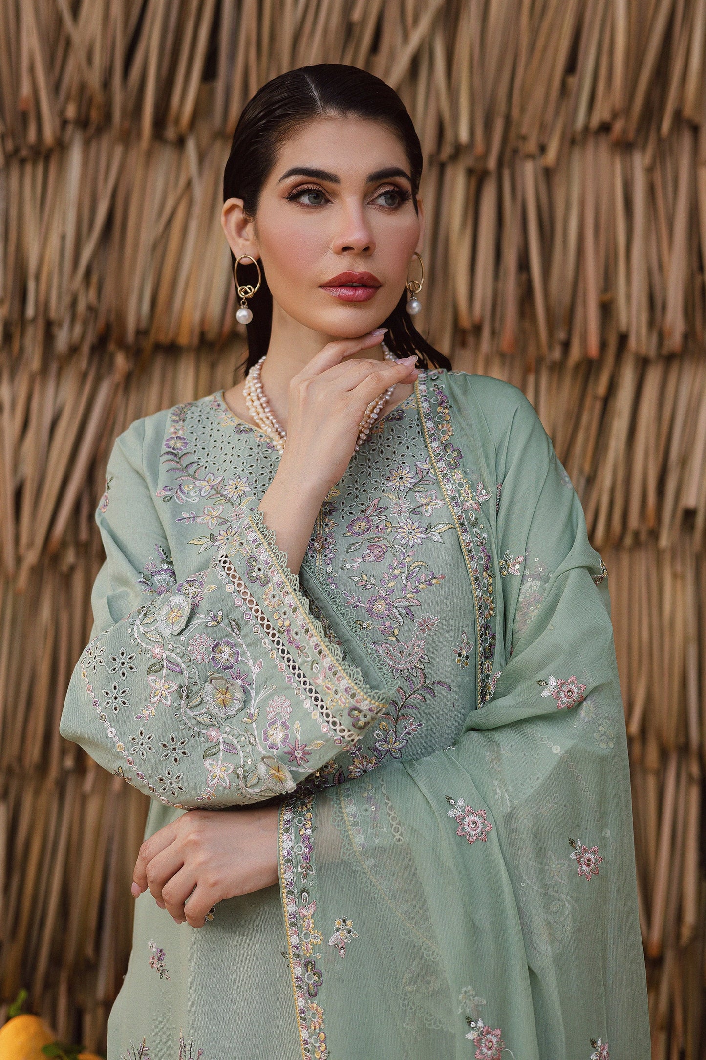 BATIK-3PC LAWN EMBROIDERED SHIRT WITH CHIFFON EMBROIDERED DUPATTA AND EMB TROUSER-NEL-4007