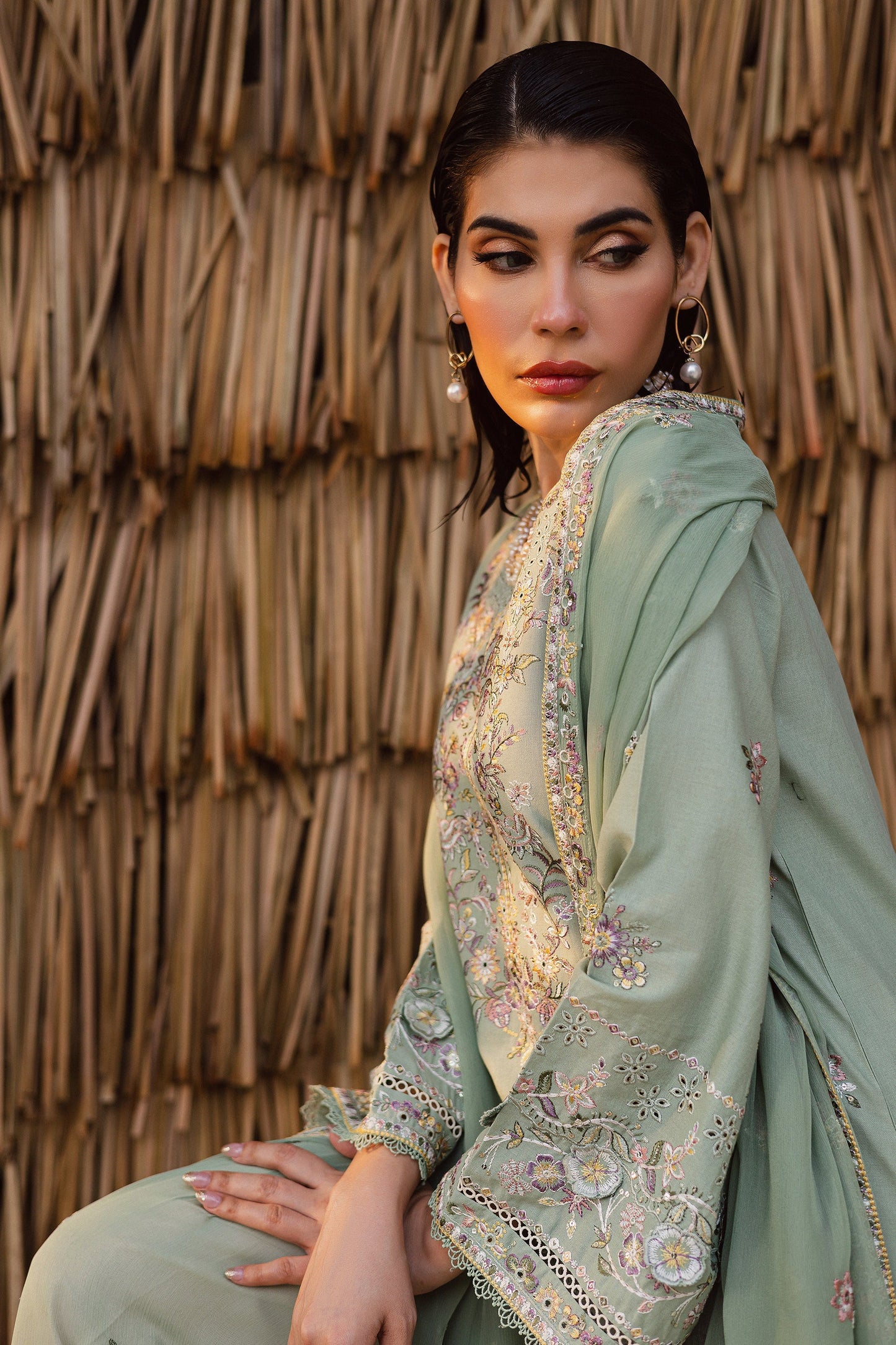 BATIK-3PC LAWN EMBROIDERED SHIRT WITH CHIFFON EMBROIDERED DUPATTA AND EMB TROUSER-NEL-4007