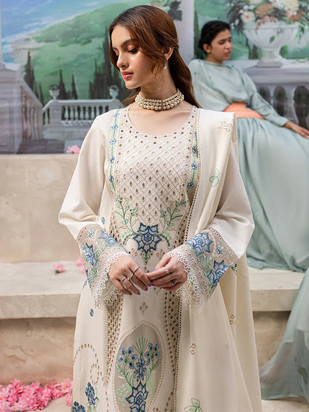 MAHNUR-3PC DHANAK EMBROIDERED SUIT LEH-4103