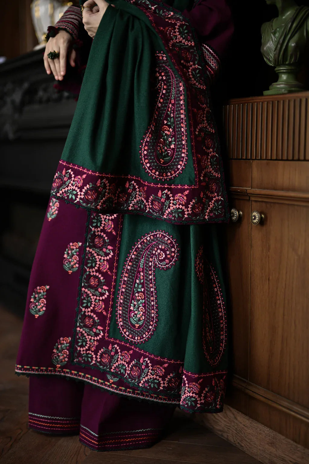 BATIK-3PC DHANAK EMBROIDERED SUIT LEH-4331