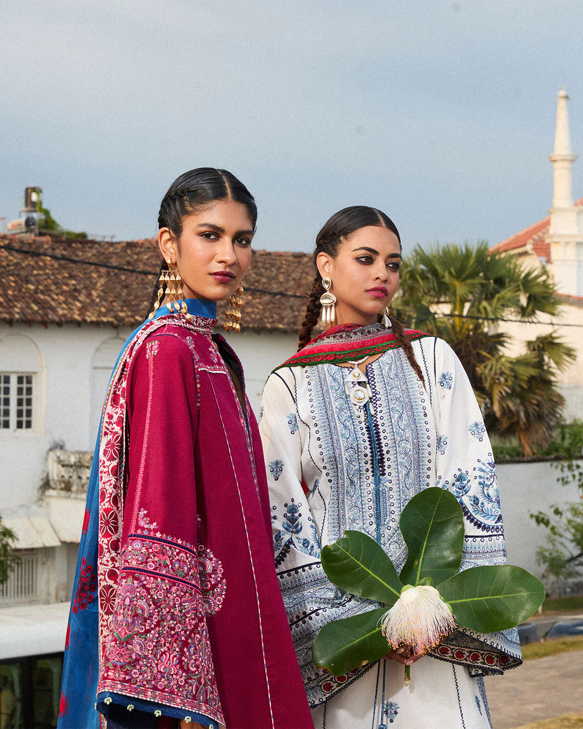 URGE-3PC LAWN EMBROIDERED SUIT-NEL-4003