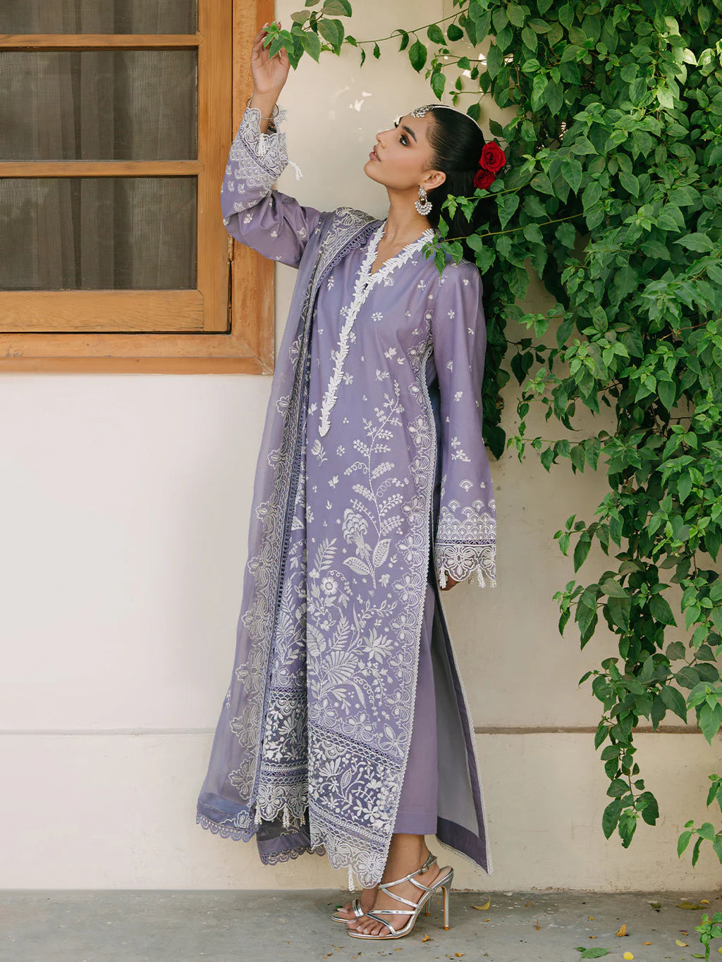 MAHNUR-3PC LAWN EMBROIDERED SUIT-NEL-980