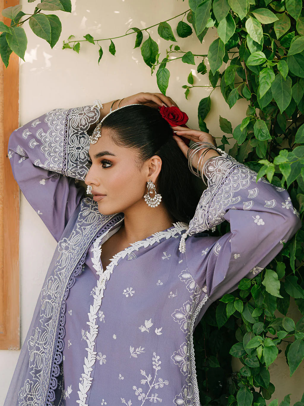 MAHNUR-3PC LAWN EMBROIDERED SUIT-NEL-980